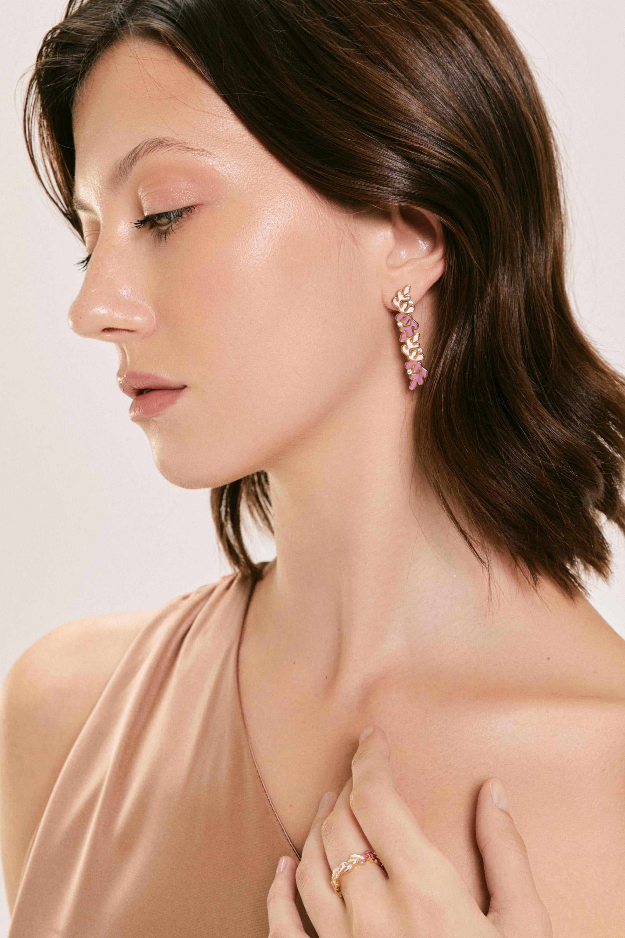 Ondara Classic Ring — Rose Enamel